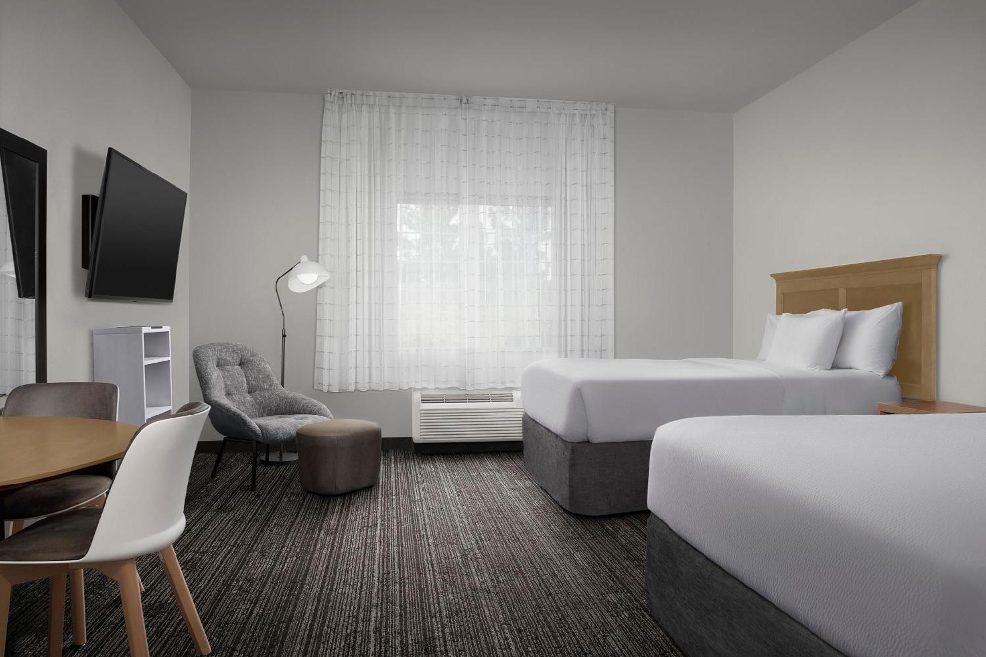 Towneplace Suites Sacramento Cal Expo Exterior photo